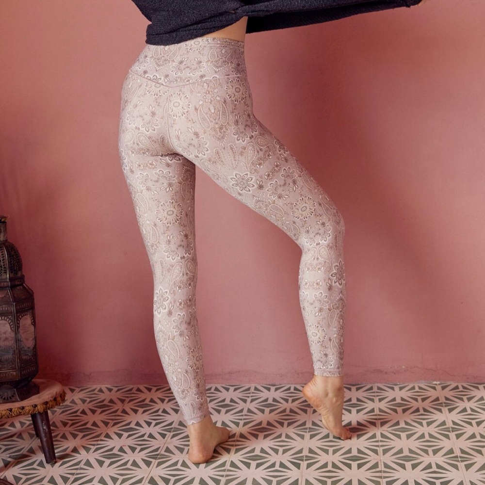 AERIE Chill.Play.Move Paisley Leggings SZ Small